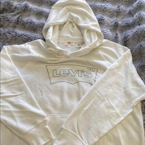Large white Levis sweatshirt